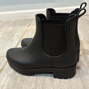Jeffrey Campbell black slip on rubber Chelsea Boots size 7